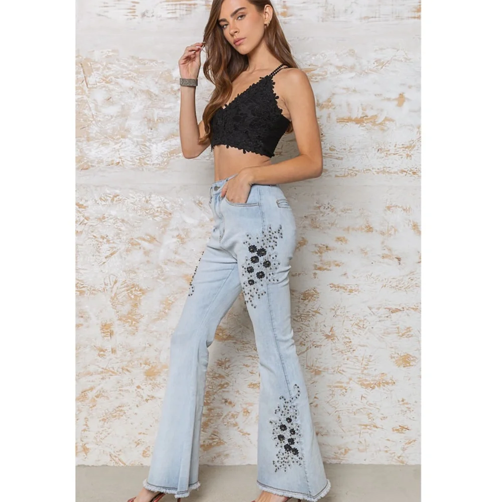 🌹The Indigo" Embroidered, Studded Floral Boot Cut Jeans - Picture 3 of 12
